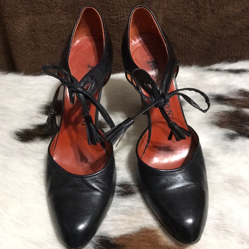 Size 6 Black Leather Yves Saint Laurent High Heels